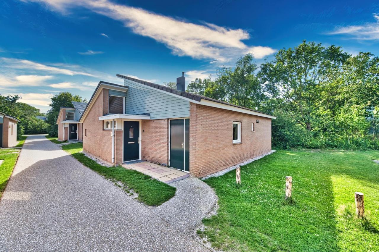 Kijkduinhuis Monster Exterior photo